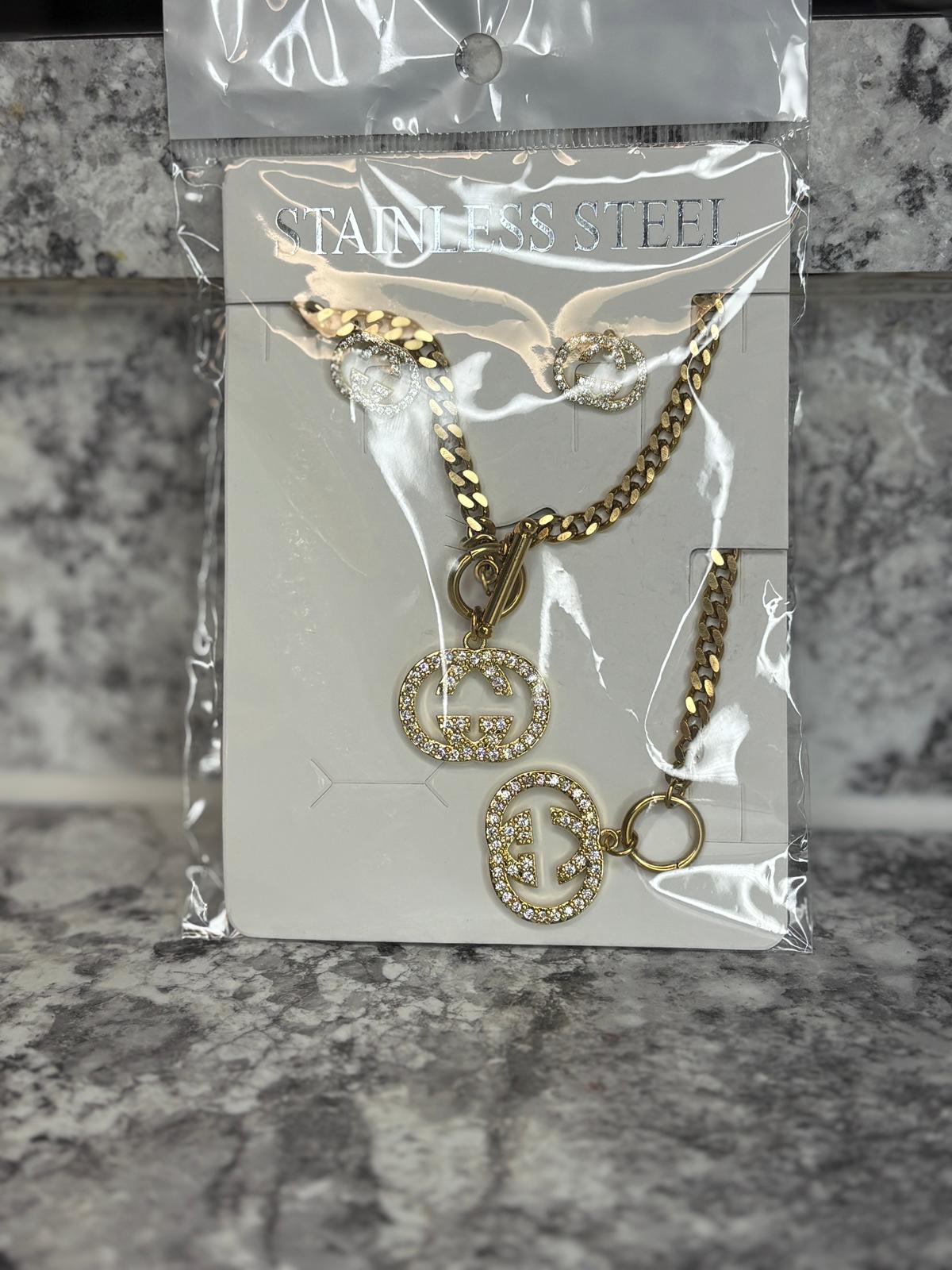 Queen's Loop Gold set