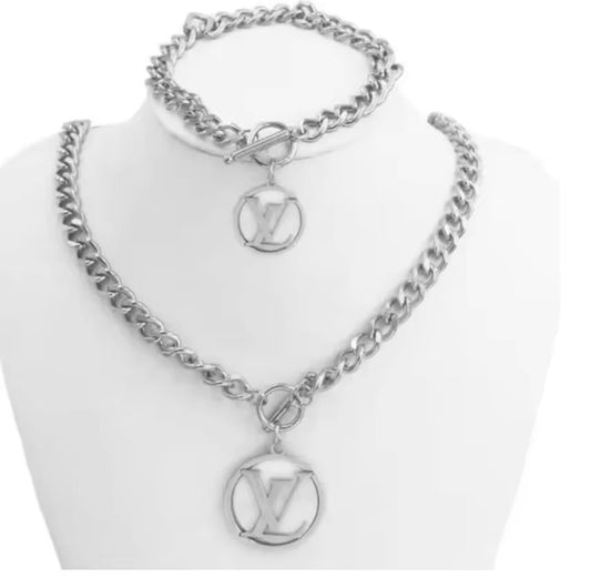 LV Silver Set